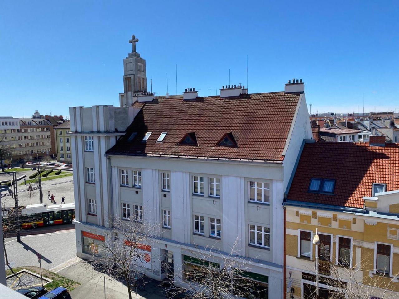Ferienwohnung Perla Hradce Hradec Králové Exterior foto